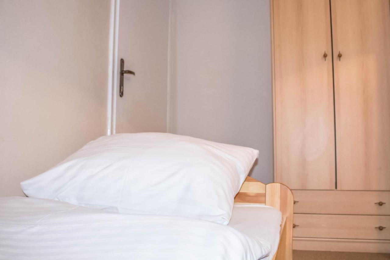 Willa Asta & Domek Pod Tatrami Zakopane Exteriör bild